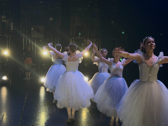 Aluekilpailu Karjaa Prix :: Helsinki Dance Festival
